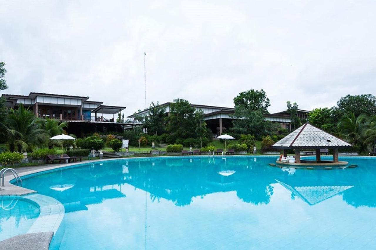Nakakiri Resort & Spa Hindat Kültér fotó